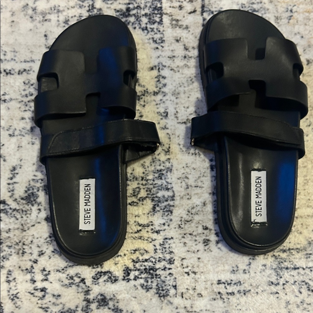 Steve Madden Black Slide Sandals